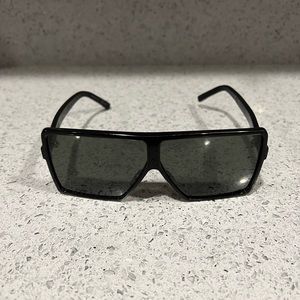 YSL Betty Sunglasses